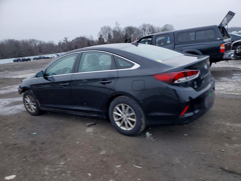 Photo 2 from auction – 2018 HYUNDAI SONATA with VIN 5NPE24AF5JH678869