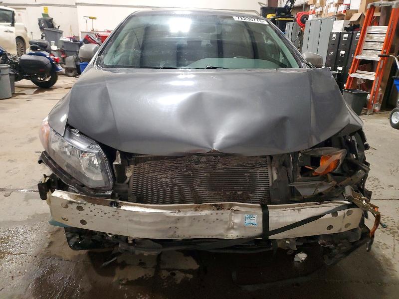 Photo 5 from auction – 2012 HONDA CIVIC LX with VIN 2HGFB2F59CH001684