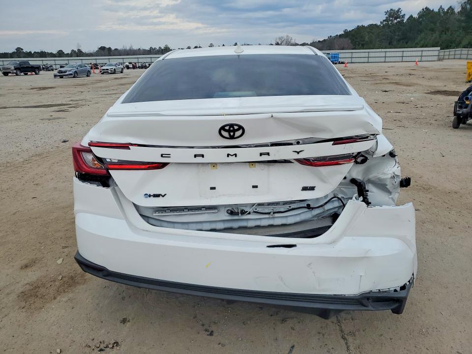 Photo 6 from auction – 2025 TOYOTA CAMRY with VIN 4T1DAACK6SU126100