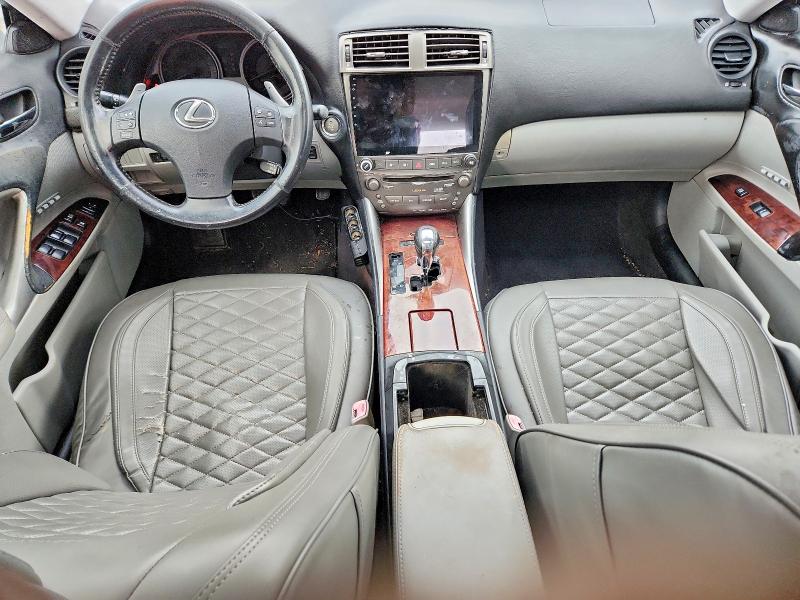 Photo 8 from auction – 2006 LEXUS IS with VIN JTHBE262265004480