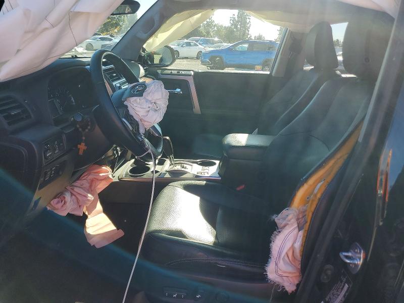 Photo 7 from auction – 2018 TOYOTA 4RUNNER SR with VIN JTEBU5JR2J5511314
