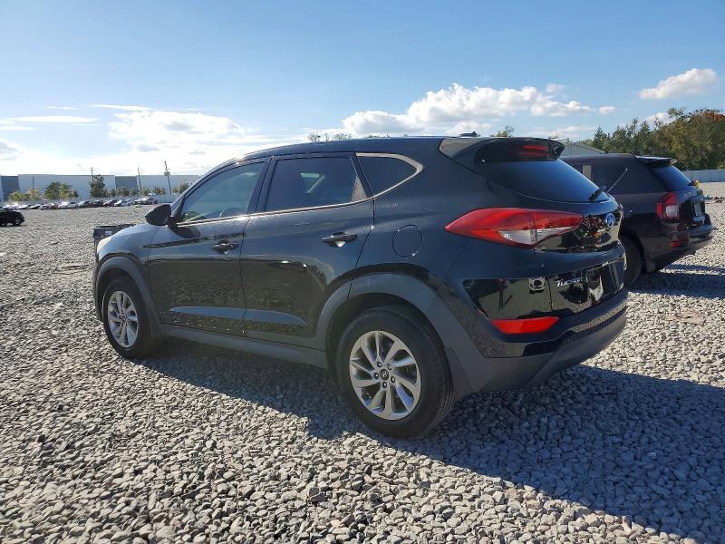 Photo 2 from auction – 2017 HYUNDAI TUCSON SE with VIN KM8J23A46HU330369