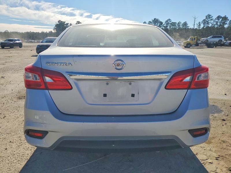 Photo 6 from auction – 2017 NISSAN SENTRA S with VIN 3N1AB7AP9HY389910
