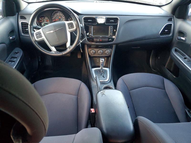 Photo 8 from auction – 2013 CHRYSLER 200 TOURIN with VIN 1C3CCBBG8DN728981