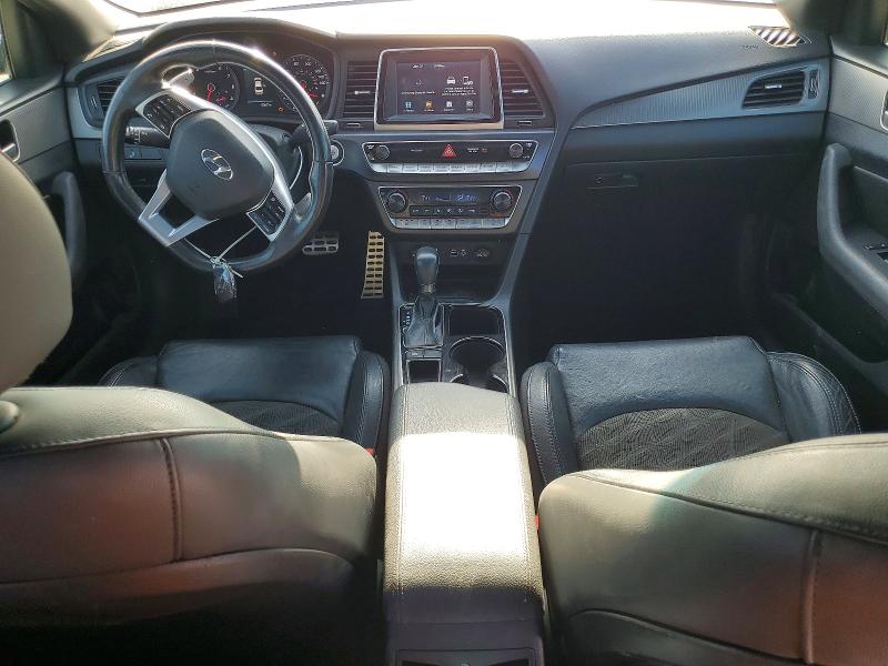 Photo 8 from auction – 2019 HYUNDAI SONATA with VIN 5NPE34AF5KH753469