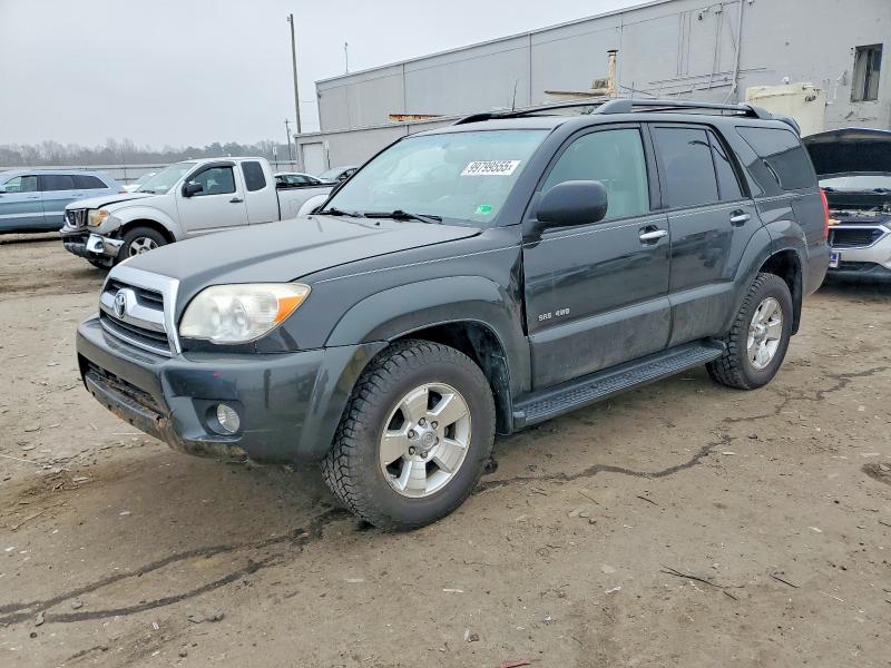 TOYOTA 4RUNNER SR 2006 with VIN JTEBU14R368070528 - Photo from auction