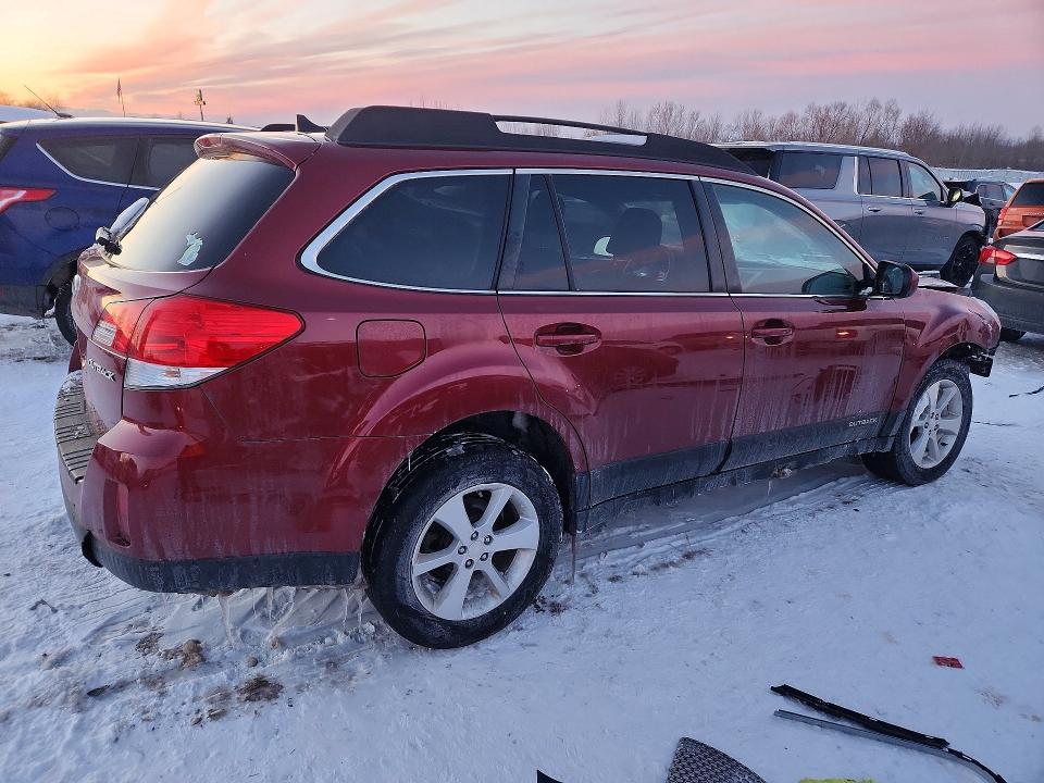 Photo 3 from auction – 2013 SUBARU OUTBACK 2. with VIN 4S4BRCKC2D3221137