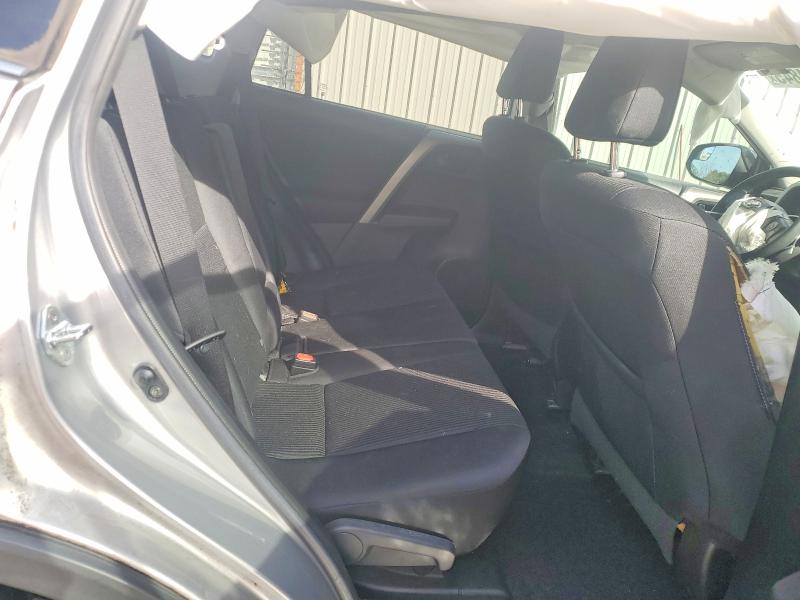 Photo 11 from auction – 2017 TOYOTA RAV4 with VIN 2T3ZFREV2HW343902