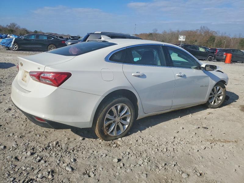 Photo 3 from auction – 2021 CHEVROLET MALIBU with VIN 1G1ZD5ST1MF022830