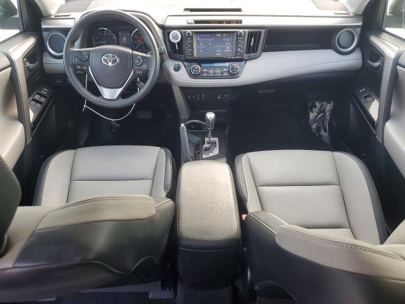 Photo 8 from auction – 2017 TOYOTA RAV4 LIMIT with VIN 2T3YFREV1HW377387