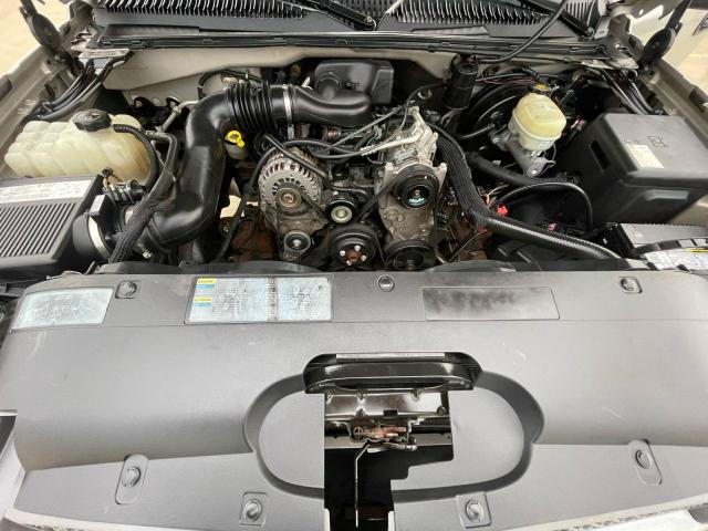 Photo 7 from auction – 2005 CHEVROLET SILVERADO with VIN 1GCEC14X25Z158479