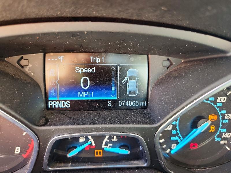 Photo 9 from auction – 2016 FORD ESCAPE SE with VIN 1FMCU0GX4GUA49690
