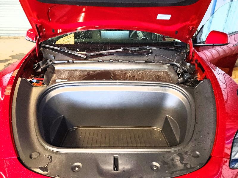 Photo 11 from auction – 2025 TESLA MODEL Y with VIN 7SAYGDED0SF311906