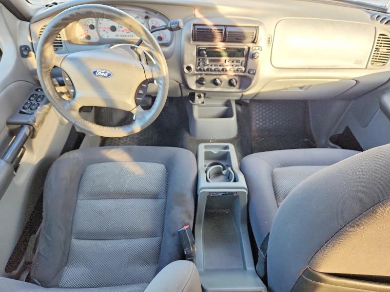 Photo 8 from auction – 2003 FORD EXPLORER S with VIN 1FMZU67E23UA33705