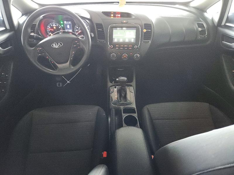 Photo 8 from auction – 2018 KIA FORTE LX with VIN 3KPFL4A77JE261588