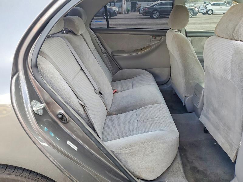 Photo 10 from auction – 2005 TOYOTA COROLLA CE with VIN 1NXBR32E15Z520714