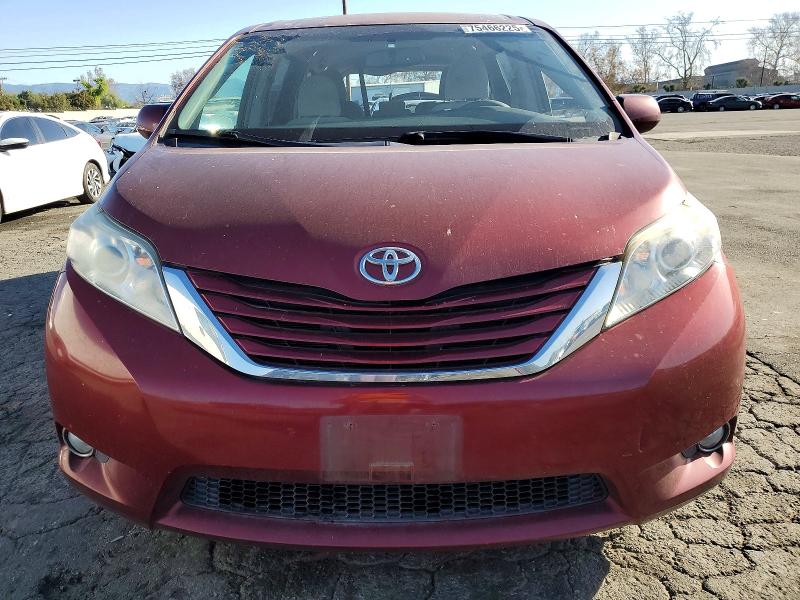 Photo 5 from auction – 2016 TOYOTA SIENNA LE with VIN 5TDKK3DC8GS722347