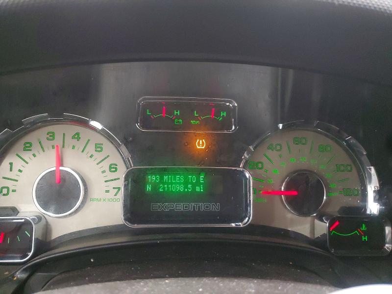 Снимка 9 от търг – 2011 FORD EXPEDITION с VIN 1FMJK2A54BEF31580