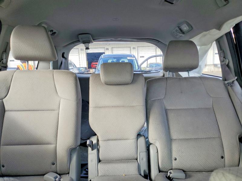 Photo 10 from auction – 2015 HONDA ODYSSEY EX with VIN 5FNRL5H46FB049863