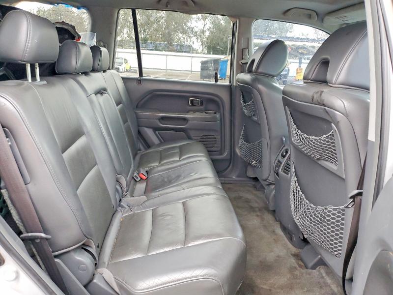 Photo 11 from auction – 2006 HONDA PILOT EX with VIN 5FNYF28746B047430