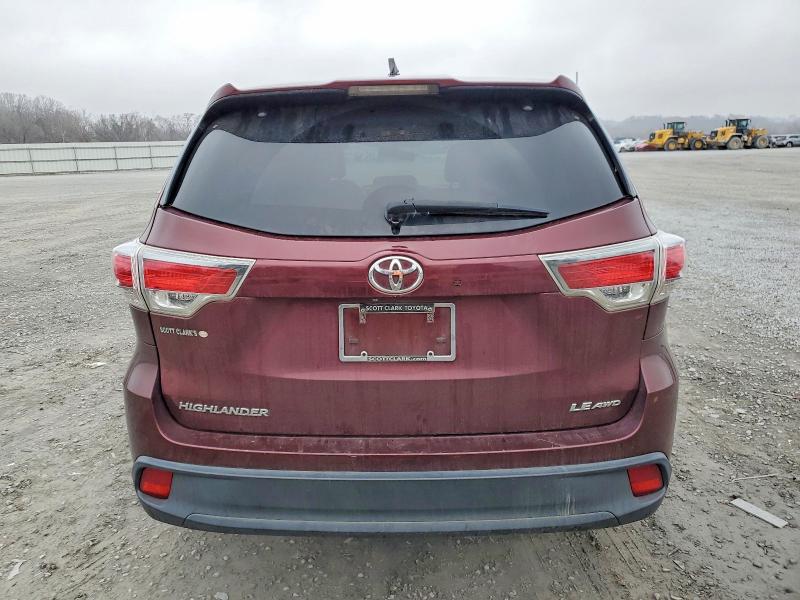 Photo 6 from auction – 2015 TOYOTA HIGHLANDER with VIN 5TDBKRFHXFS141331