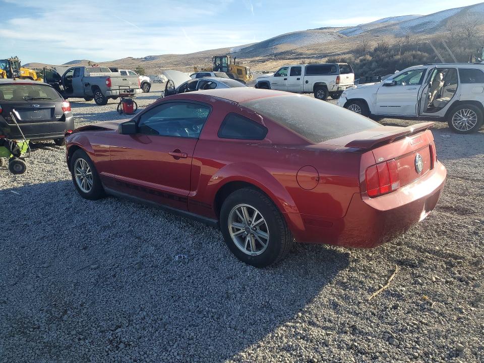 Photo 2 from auction – 2005 FORD MUSTANG with VIN 1ZVFT80N755163733