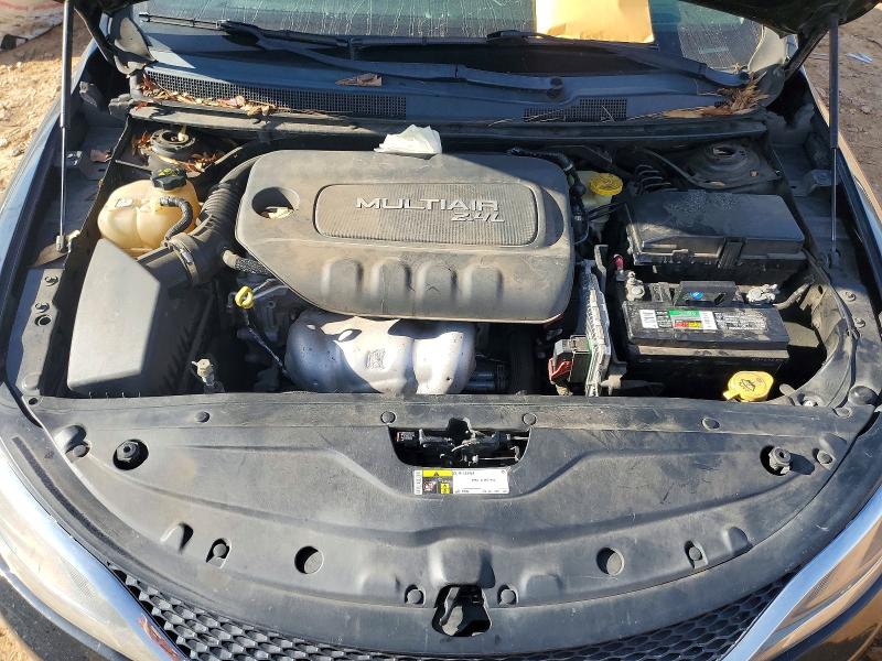 Photo 11 from auction – 2015 CHRYSLER 200 with VIN 1C3CCCAB1FN738637