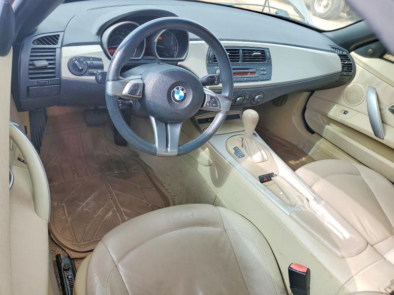 Photo 8 from auction – 2005 BMW Z4 2.5 with VIN 4USBT33515LS57645