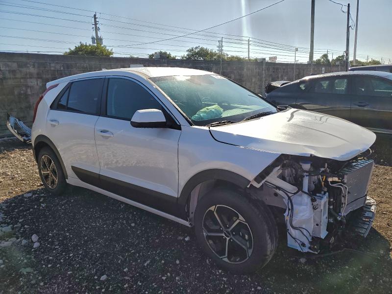 Photo 4 from auction – 2026 KIA NIRO LX with VIN KNDCP3LE6T5326622