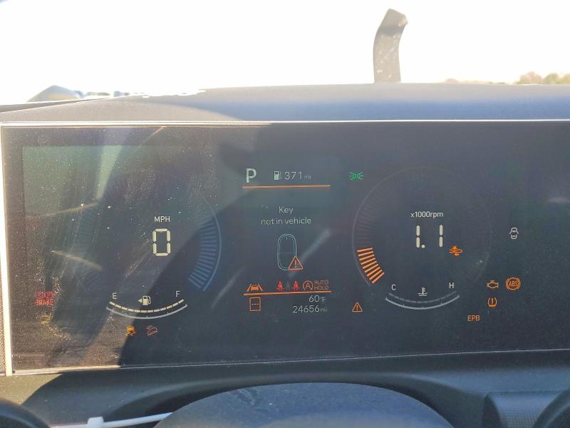 Photo 9 from auction – 2025 HYUNDAI TUCSON SEL with VIN 5NMJBCDE8SH493757