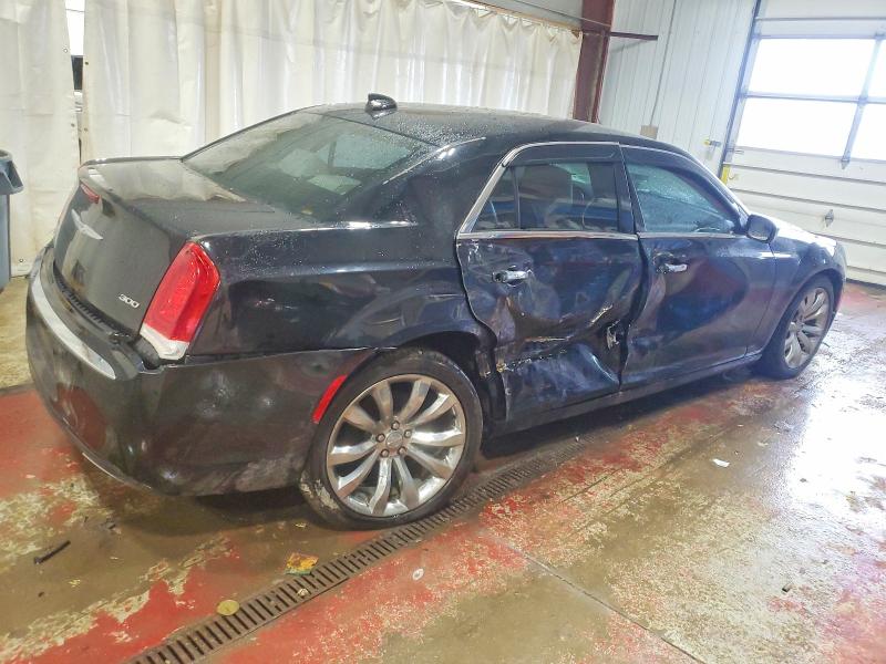 Photo 3 from auction – 2018 CHRYSLER 300 LIMITE with VIN 2C3CCAEG8JH167868