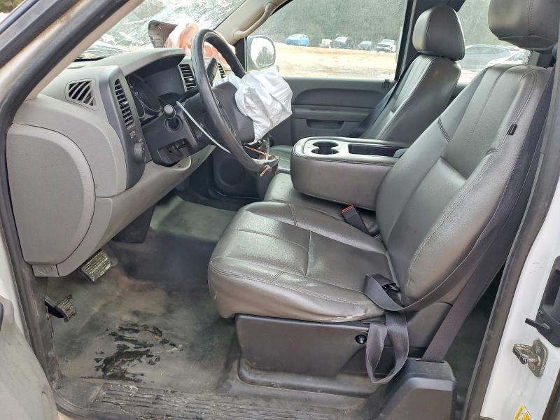 Photo 7 from auction – 2011 CHEVROLET SILVERADO with VIN 1GCRCPEX0BZ454471