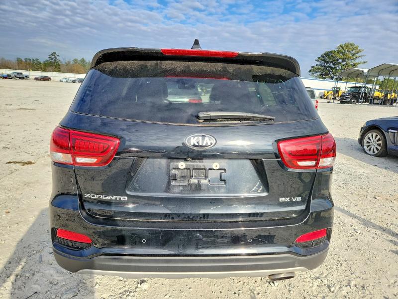 Photo 6 from auction – 2019 KIA SORENTO EX with VIN 5XYPH4A52KG515510