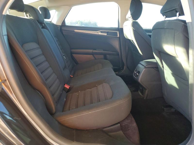 Photo 10 from auction – 2017 FORD FUSION SE with VIN 3FA6P0LU7HR322611