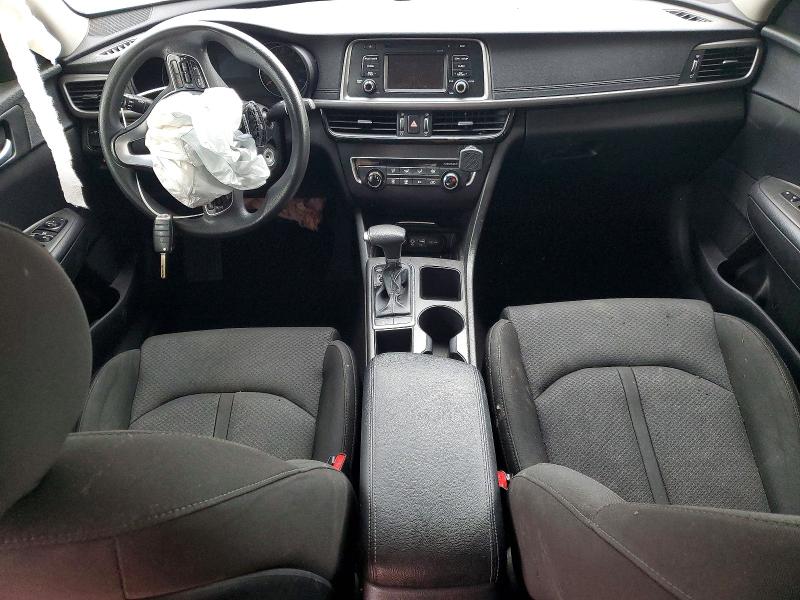 Photo 8 from auction – 2016 KIA OPTIMA with VIN 5XXGT4L34GG072332