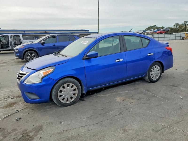 NISSAN VERSA S 2016 with VIN 3N1CN7AP7GL869990 - Photo from auction