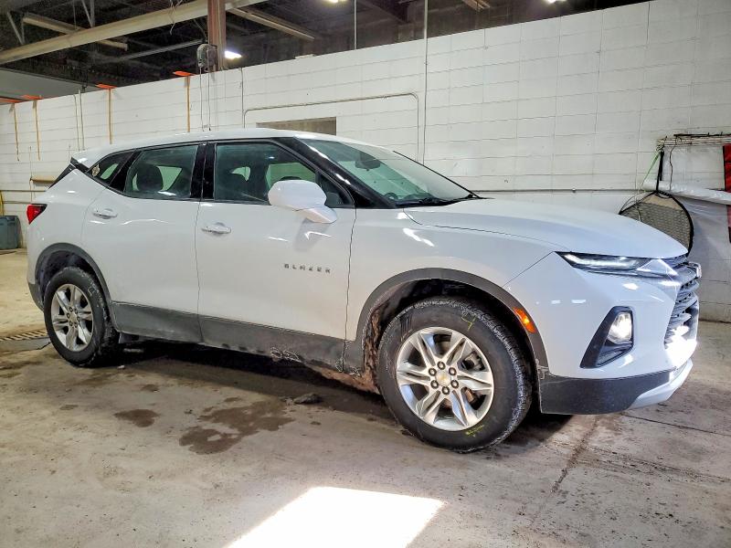 Photo 4 from auction – 2021 CHEVROLET BLAZER with VIN 3GNKBARAXMS575460