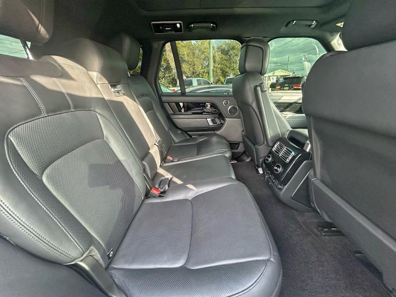 Photo 6 from auction – 2019 LAND ROVER RANGE ROVE with VIN SALGS2SV3KA555396