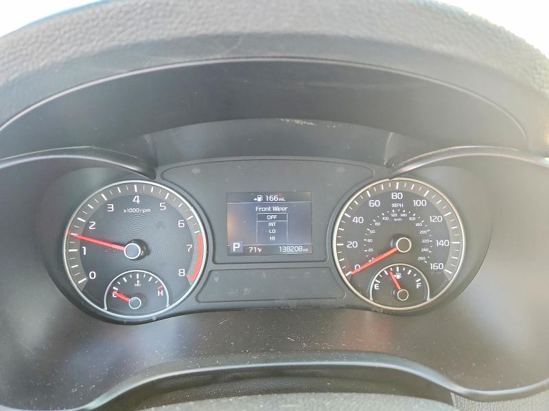 Photo 9 from auction – 2019 KIA OPTIMA with VIN 5XXGT4L34KG284172