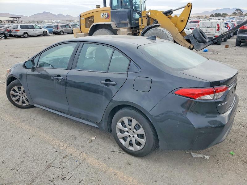 Photo 2 from auction – 2020 TOYOTA COROLLA LE with VIN 5YFEPRAE6LP112831