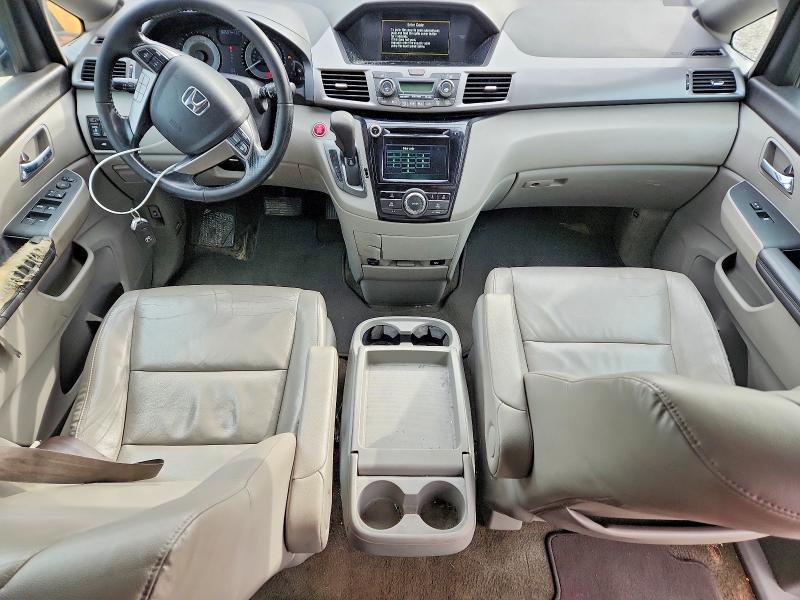 Photo 8 from auction – 2015 HONDA ODYSSEY with VIN 5FNRL5H67FB039618