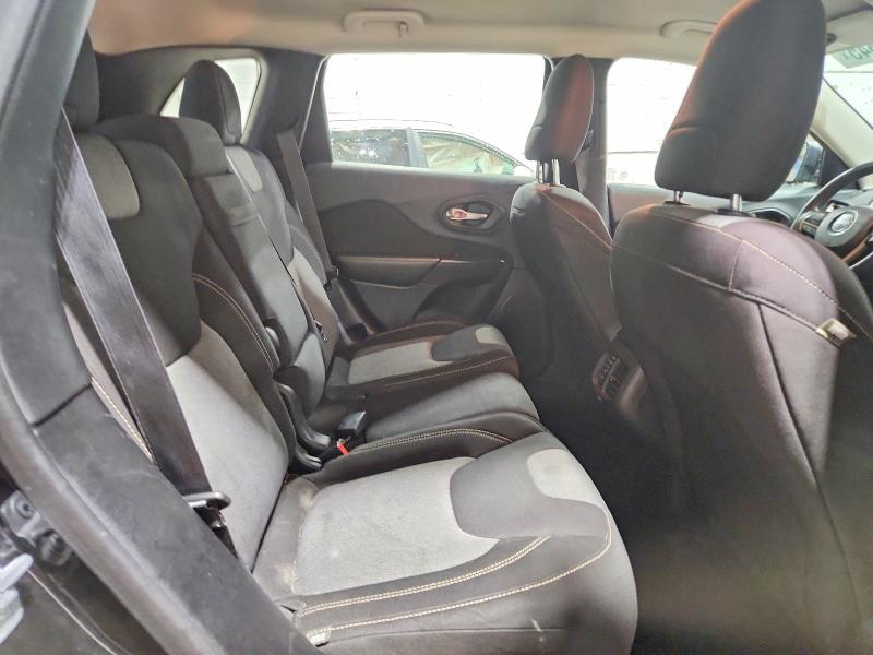 Photo 11 from auction – 2014 JEEP CHEROKEE with VIN 1C4PJMAB4EW215923