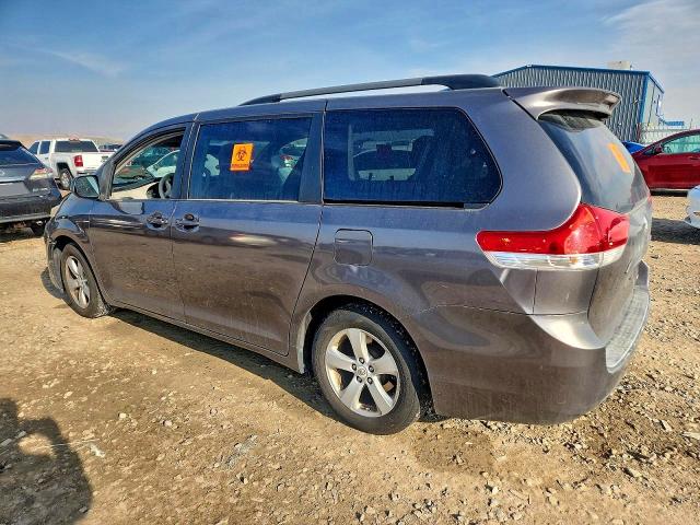 Photo 2 from auction – 2011 TOYOTA SIENNA LE with VIN 5TDKK3DC5BS023072