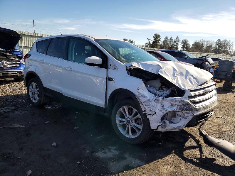Photo 4 from auction – 2019 FORD ESCAPE with VIN 1FMCU9GD8KUB73884