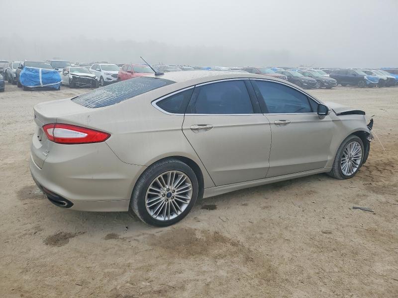 Photo 3 from auction – 2016 FORD FUSION with VIN 3FA6P0H99GR187974