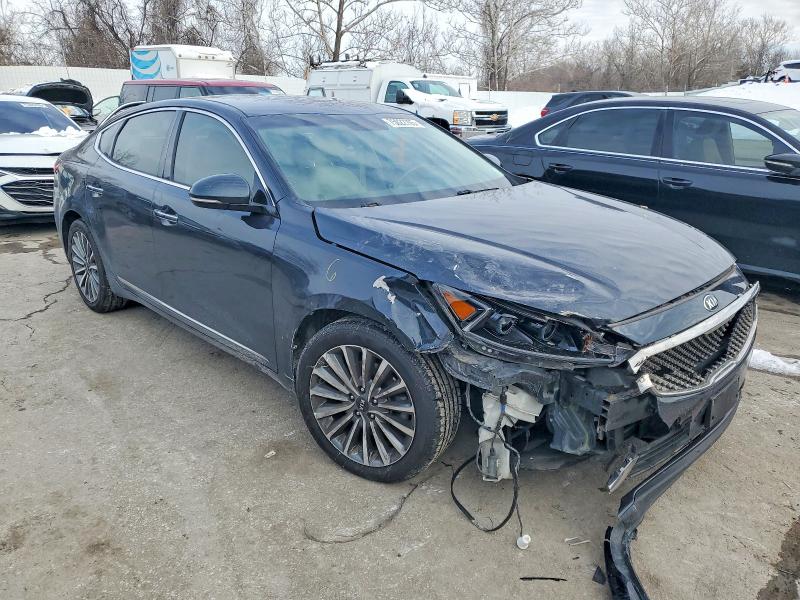 Photo 4 from auction – 2017 KIA CADENZA with VIN KNALC4J15H5072259
