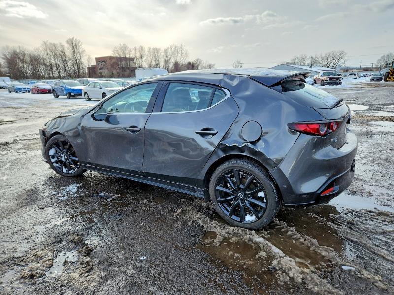 Photo 2 from auction – 2021 MAZDA 3 with VIN JM1BPBNY7M1403780
