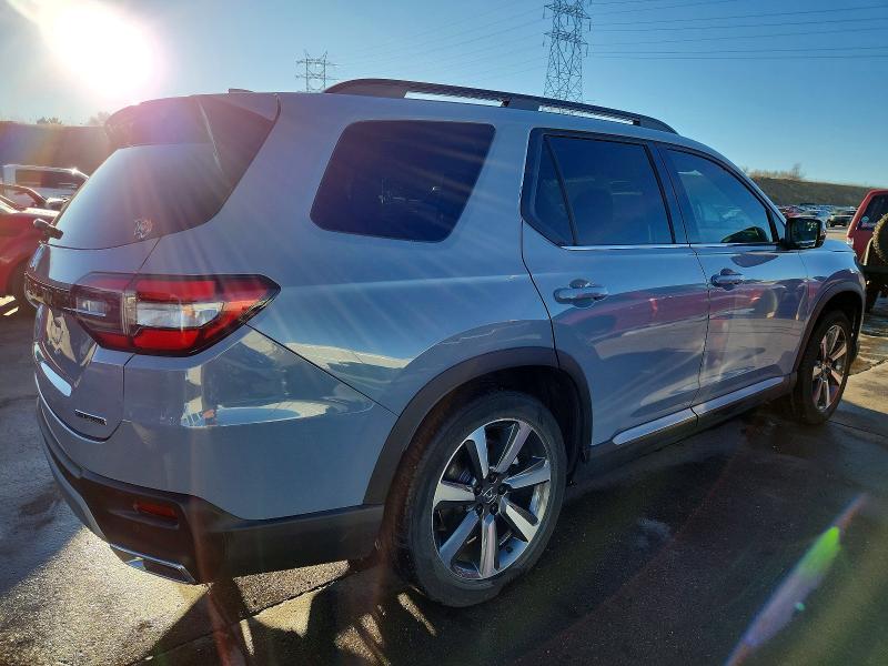 Photo 3 from auction – 2024 HONDA PILOT TOUR with VIN 5FNYG1H78RB014300