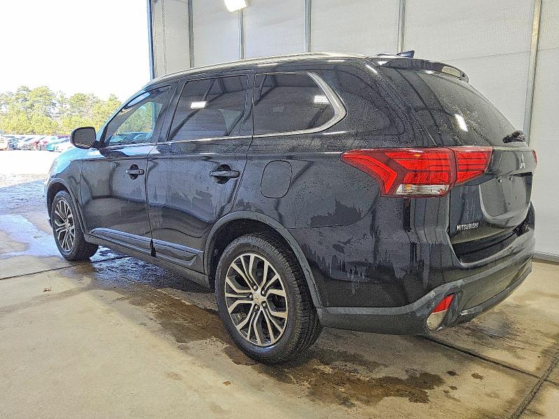 Photo 2 from auction – 2018 MITSUBISHI OUTLANDER with VIN JA4AD3A36JJ001095
