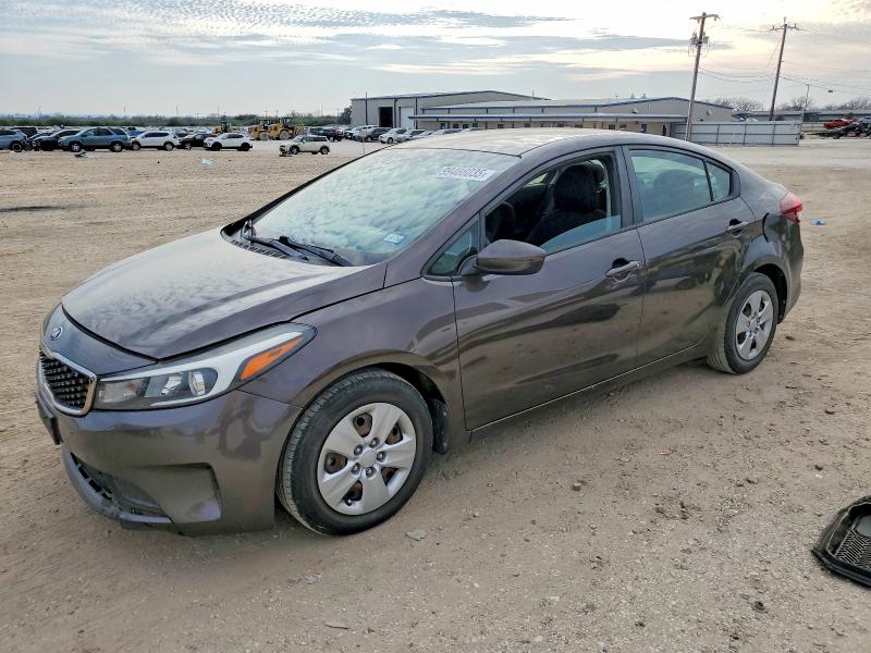 KIA FORTE LX 2018 with VIN 3KPFK4A70JE176790 - Photo from auction